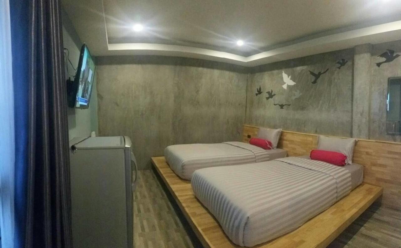 Sor Kor Sor Resort 사타힙 외부 사진