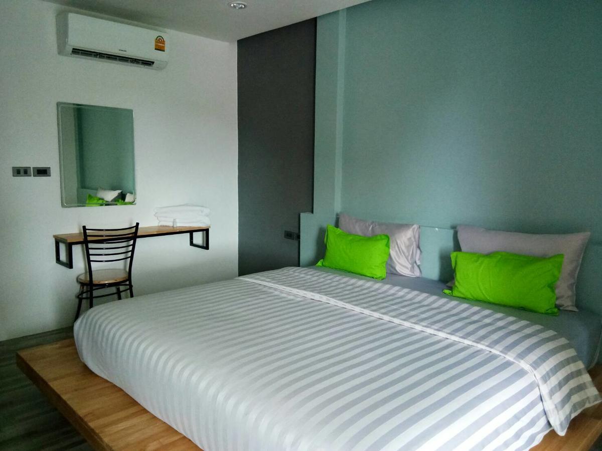 Sor Kor Sor Resort 사타힙 외부 사진